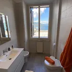Wonderful Apartment Stresa